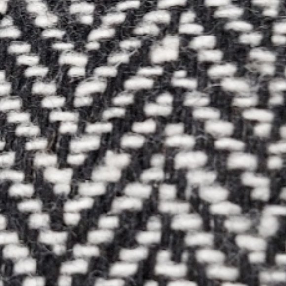 💥CHIC & STYLISH💥 Vintage Tweed Logo Hat with Contrast Leather Bill - Picture 12 of 15